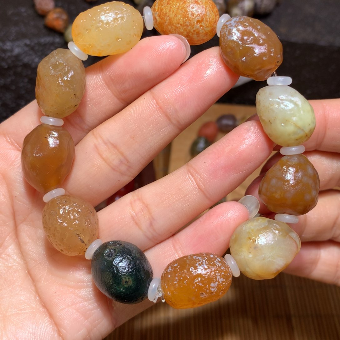 未镶嵌玛瑙/玉髓珠宝半成品