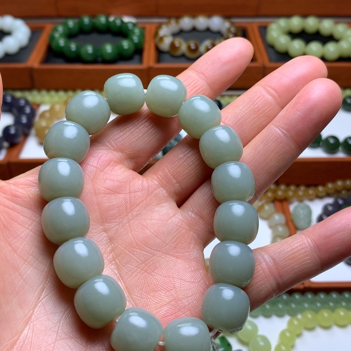 和田玉手串未镶嵌