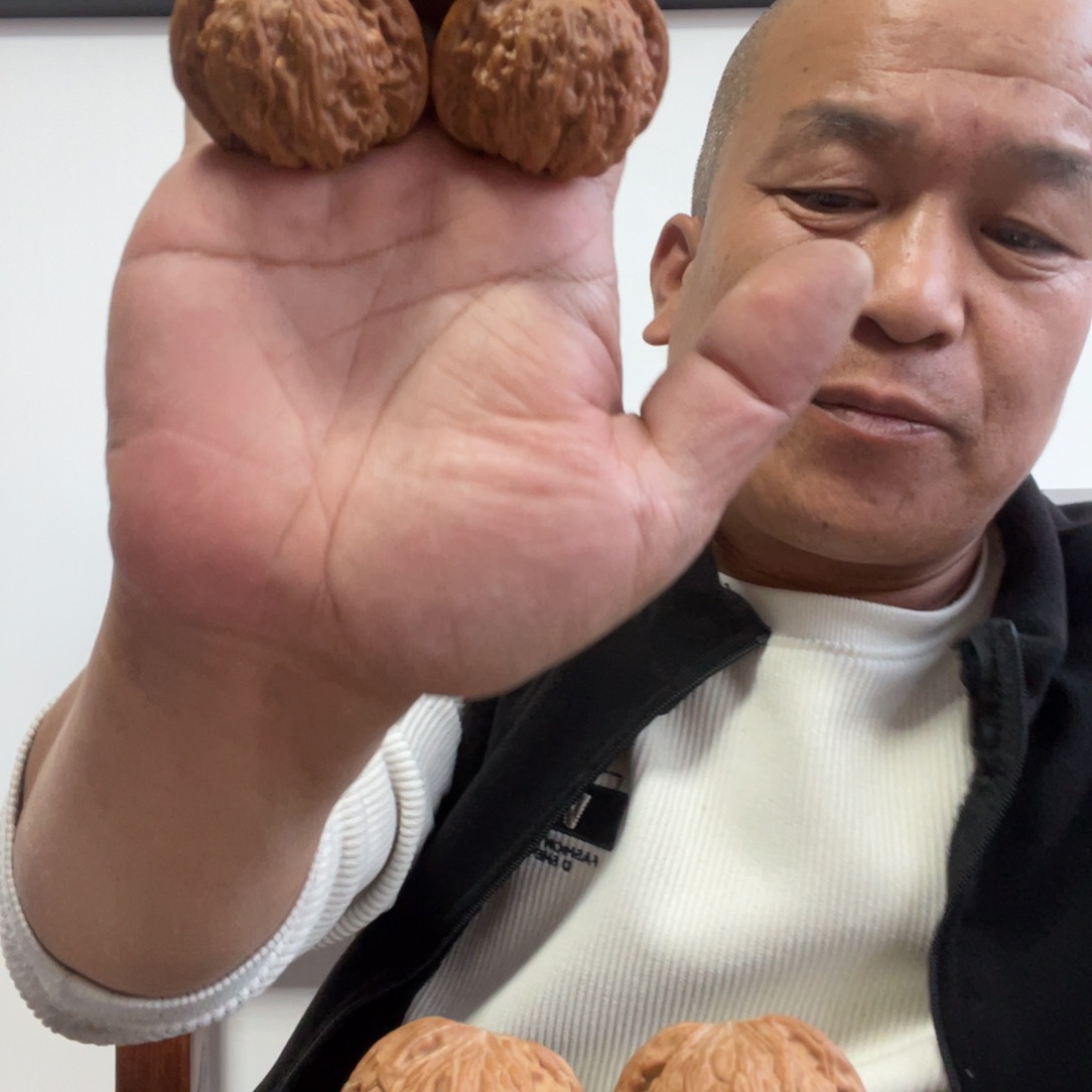 老***街文玩核桃吊坠磨盘43