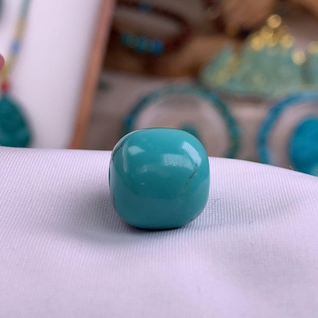 绿松石未镶嵌绿松石13*12.7