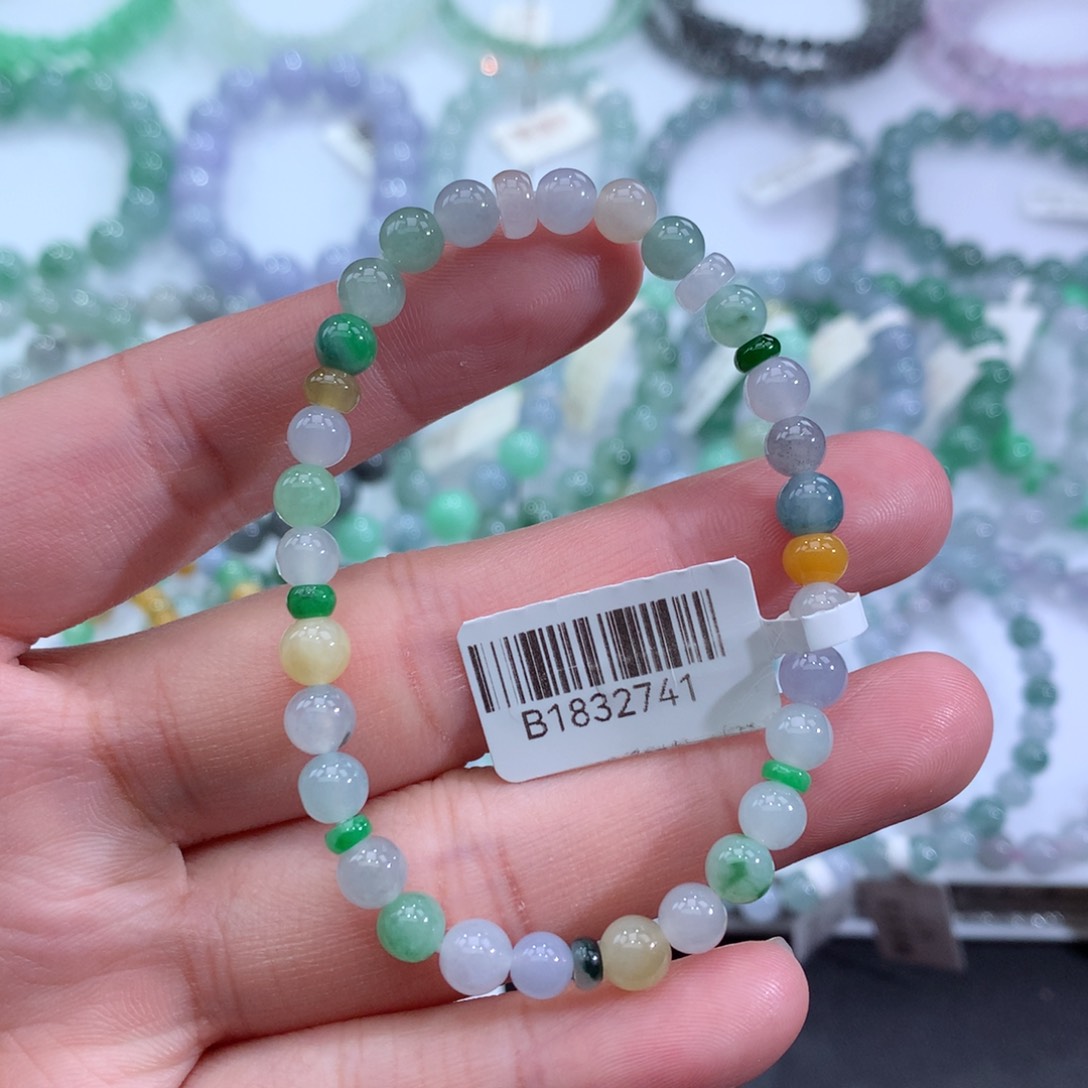 翡翠手链未镶嵌天然