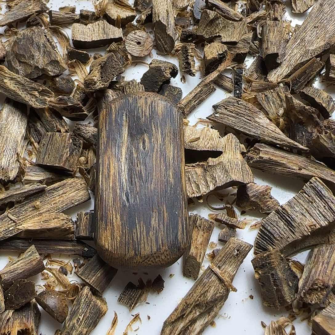 沉香碎屑沉香原汁原味