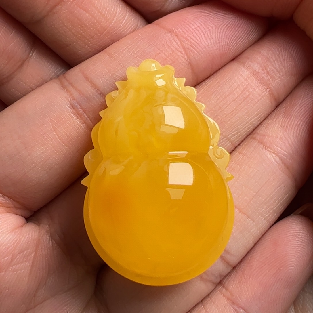 蜜蜡吊坠(不含链)未镶嵌无优化