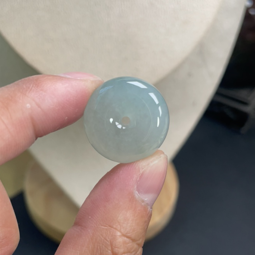 天然缅甸A货平安扣22.3-10.2