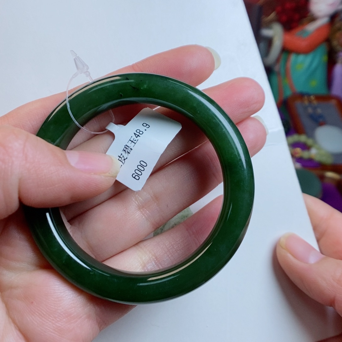 和田玉手镯未镶嵌48.9