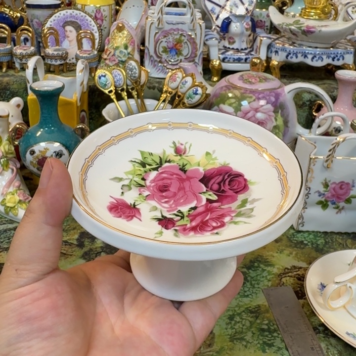 碟鹿与海陶瓷家居有限公司