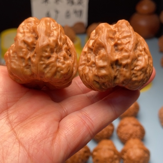 文玩核桃吊坠三角蛙4开38 43