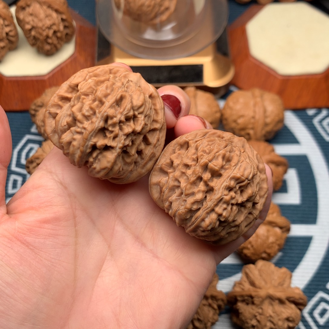 文玩核桃把件四座楼