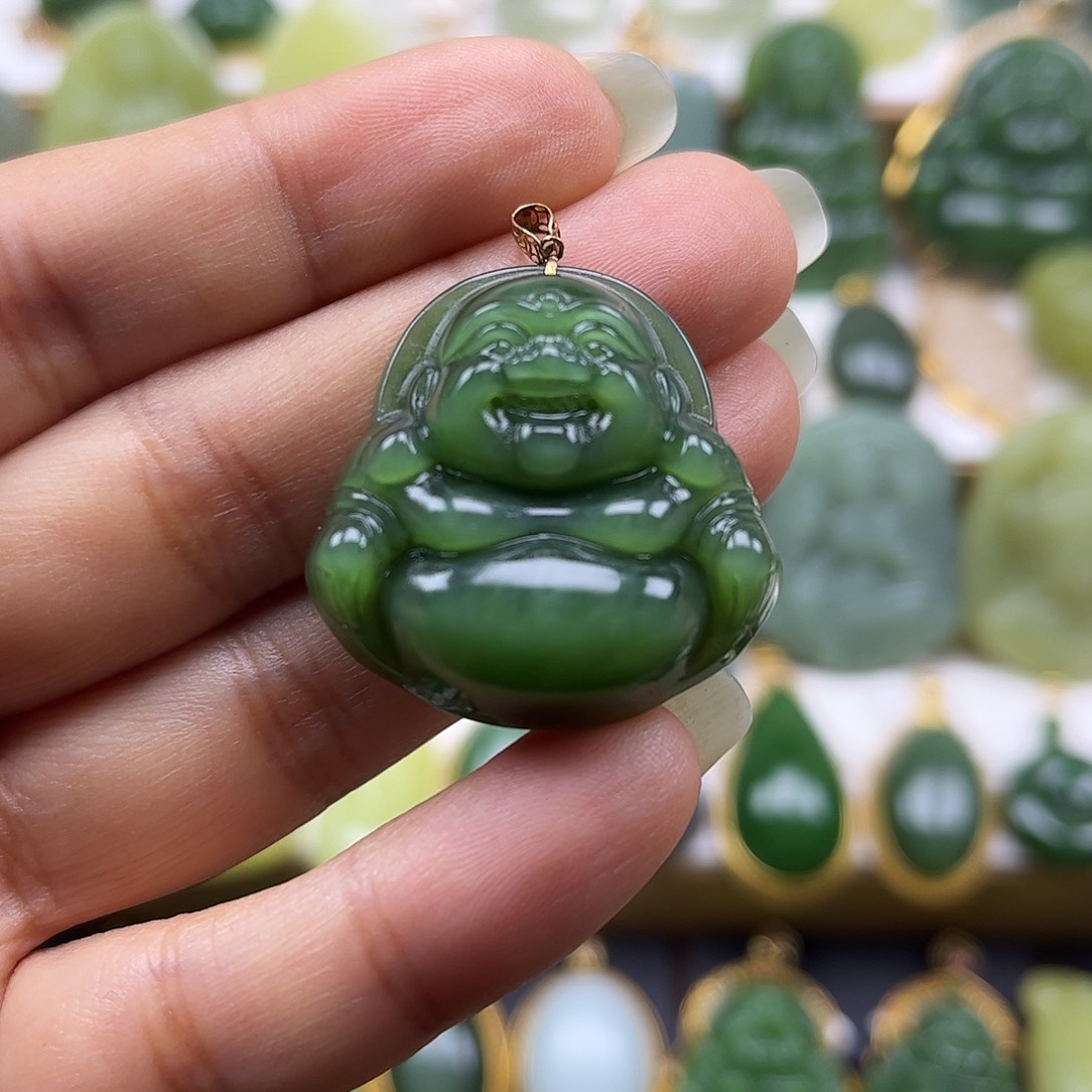 和田玉18K金镶嵌颈饰猫眼