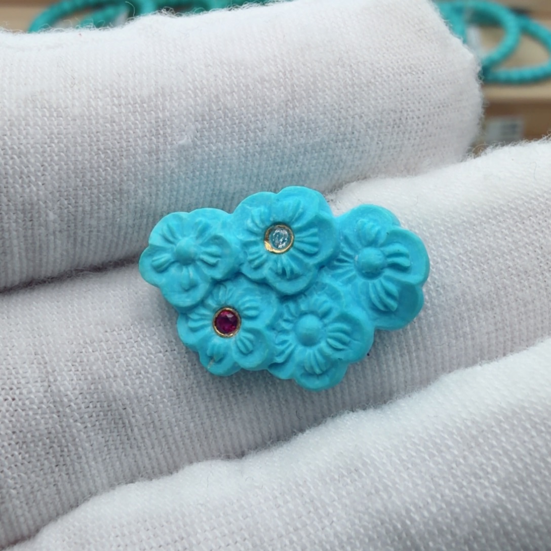 绿松石未镶嵌珠宝奇石