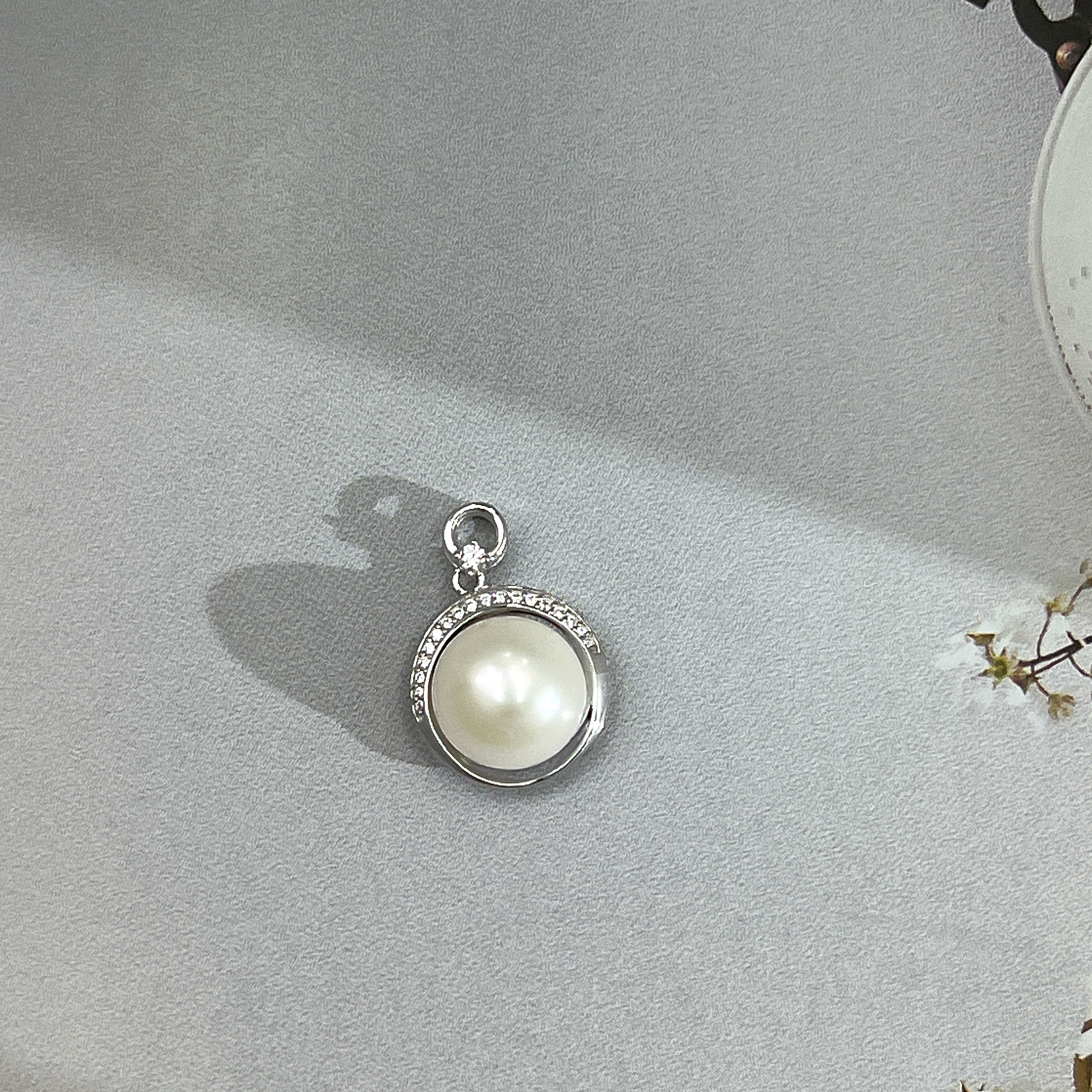 天然淡水珍珠吊坠   XL3190