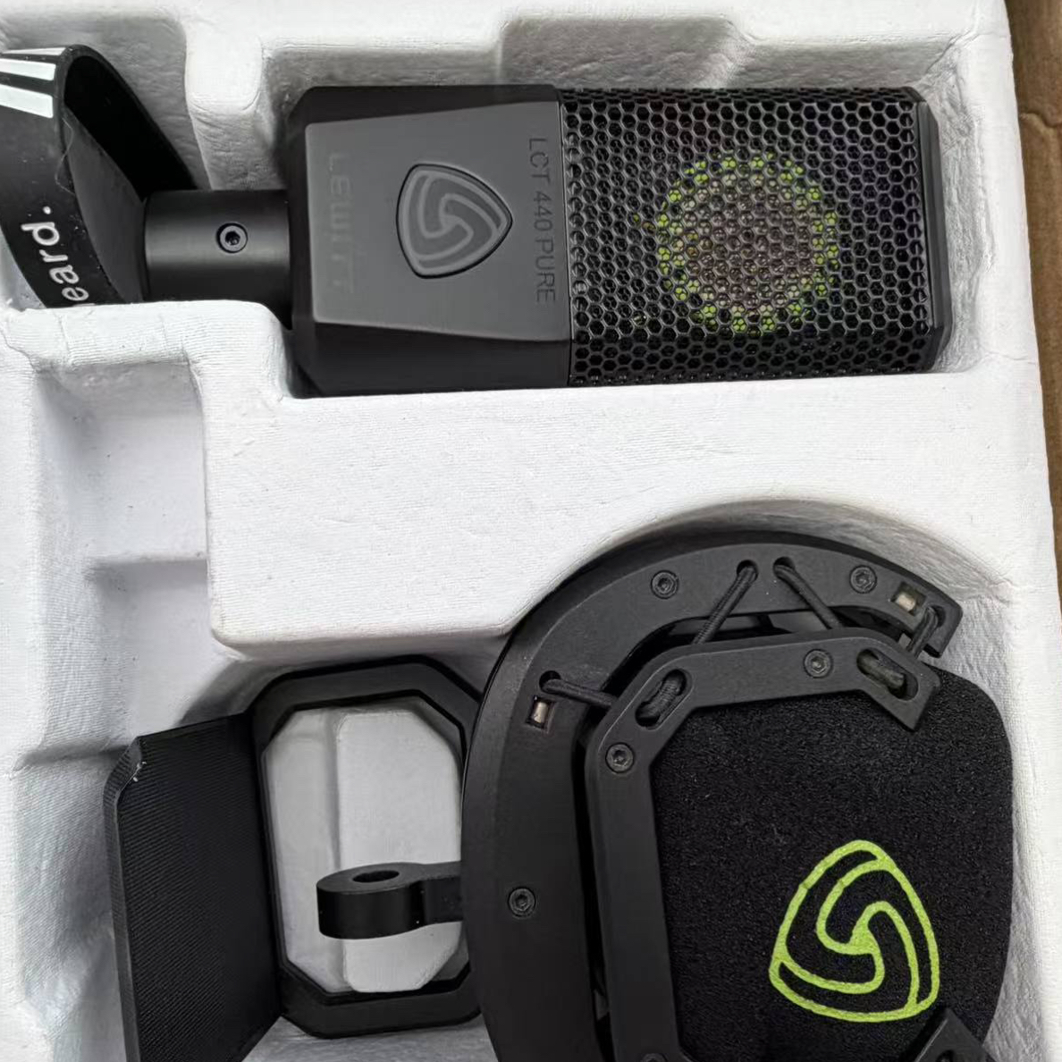 95新 LEWITT/莱维特 莱维特440麦克风保证正品质量