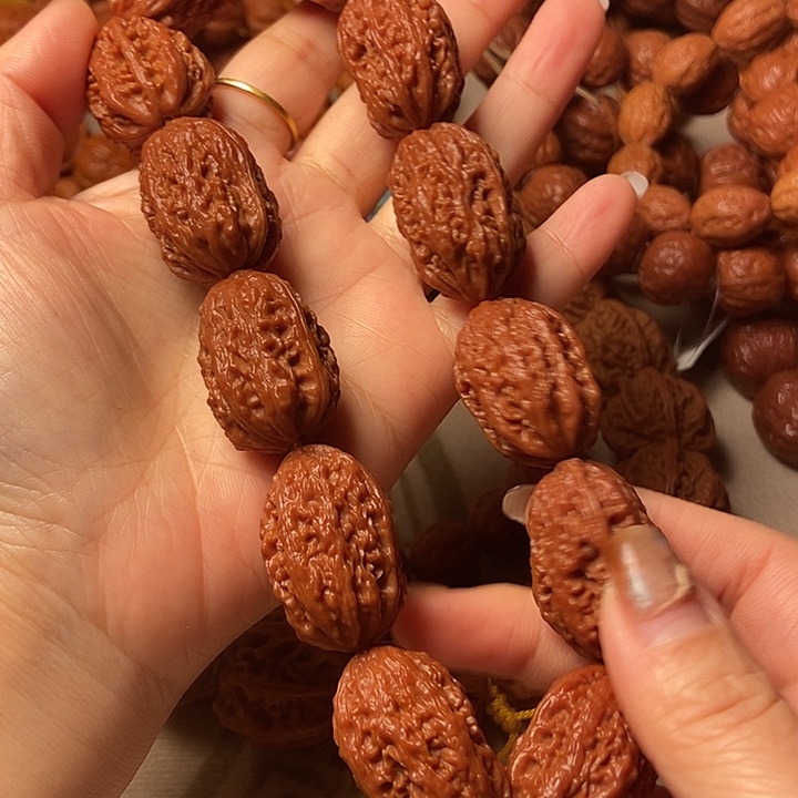 手串文玩核桃白菜