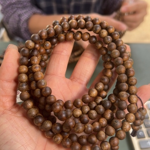 沉香手串装勺子16克卡0.7多样性发1条