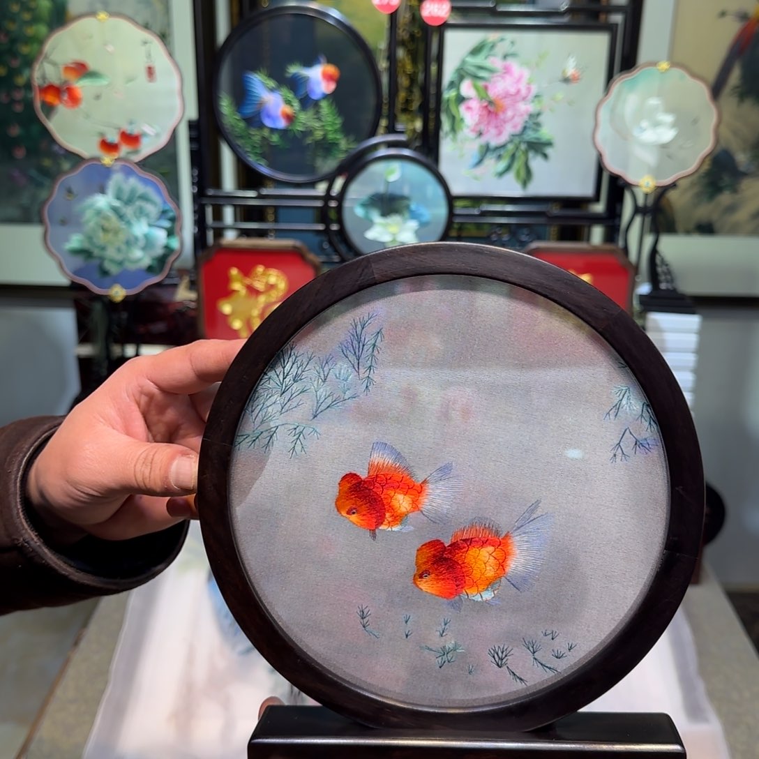 刺绣刺绣工艺精湛