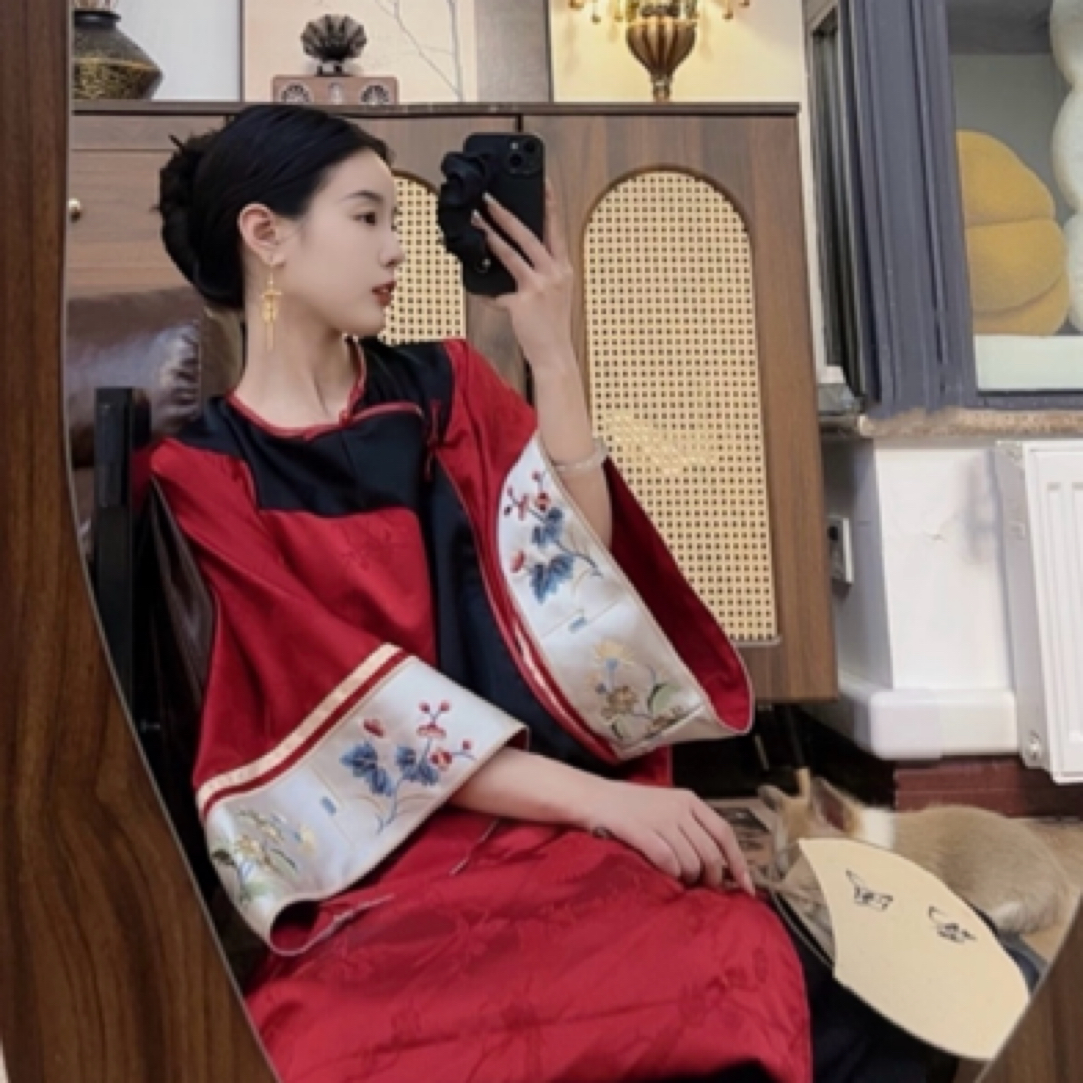 寶.ZBB《醉红颜》原创设计重工刺绣拼接清汉女上衣