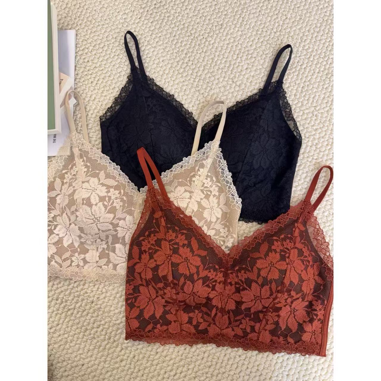 MMIAO;   超好穿法式无痕三角杯薄杯蕾丝背心