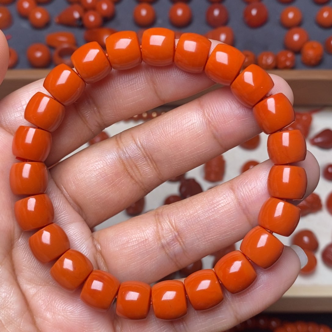 南红玛瑙配饰未镶嵌保山手串