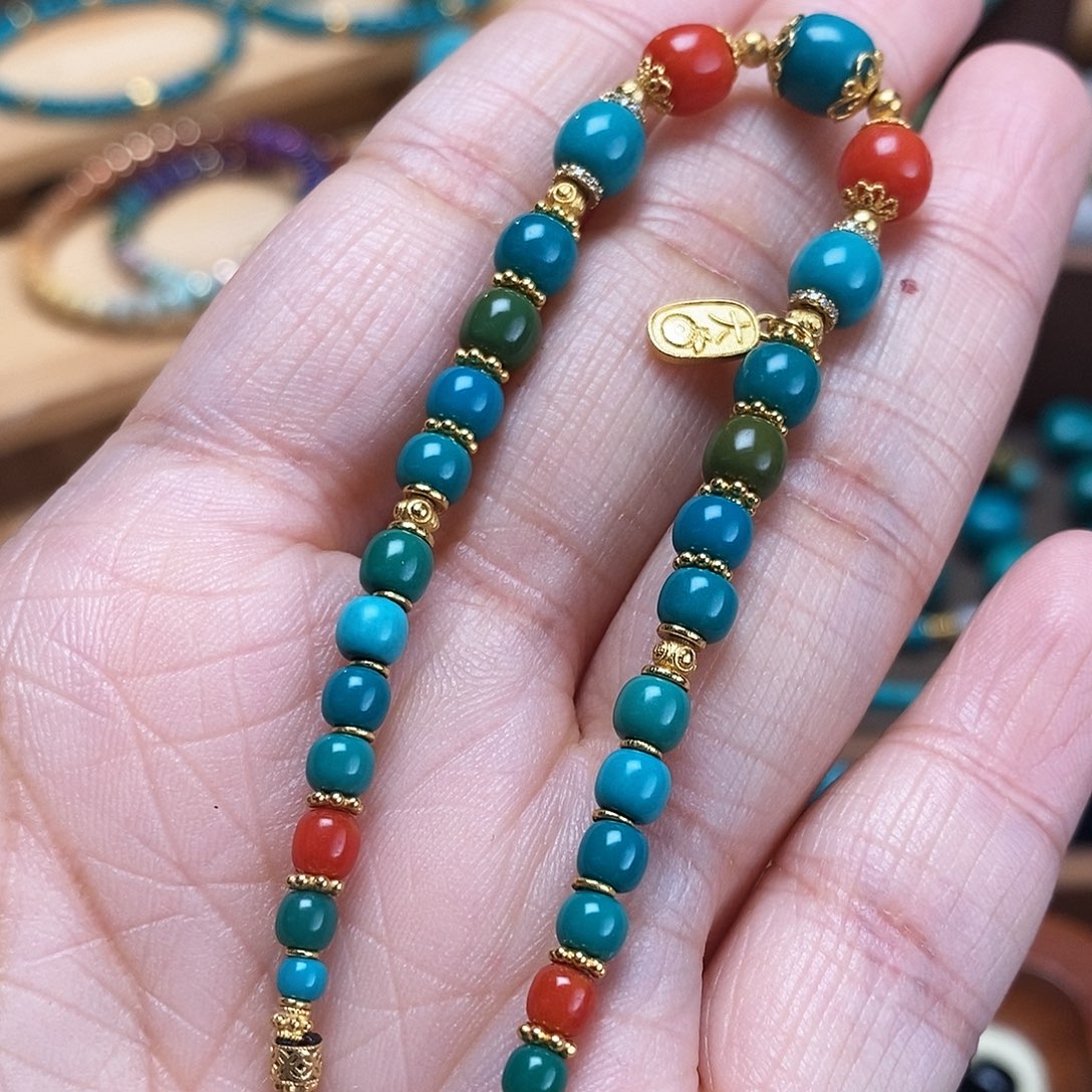 绿松石珠宝奇石未镶嵌