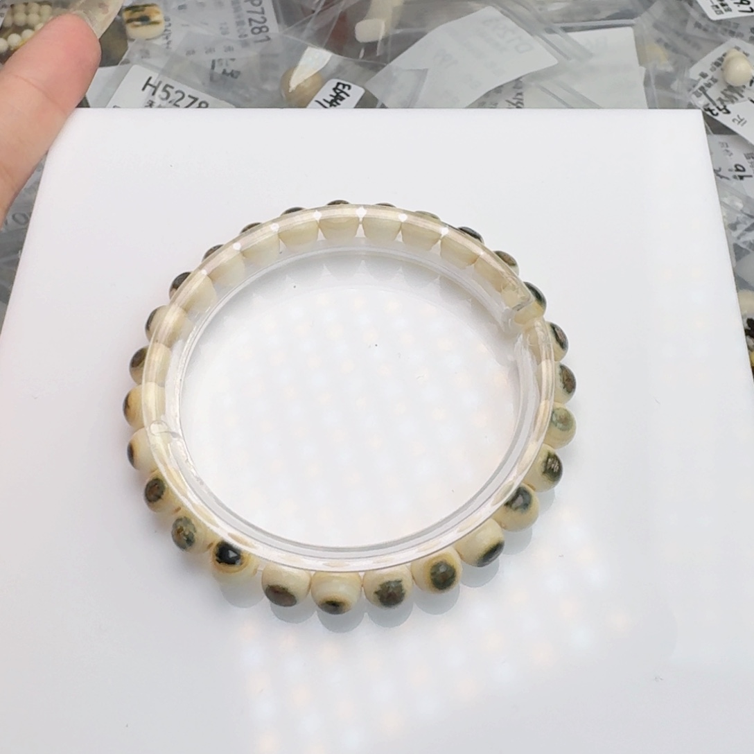 柏香籽/百香籽吊坠猛犸