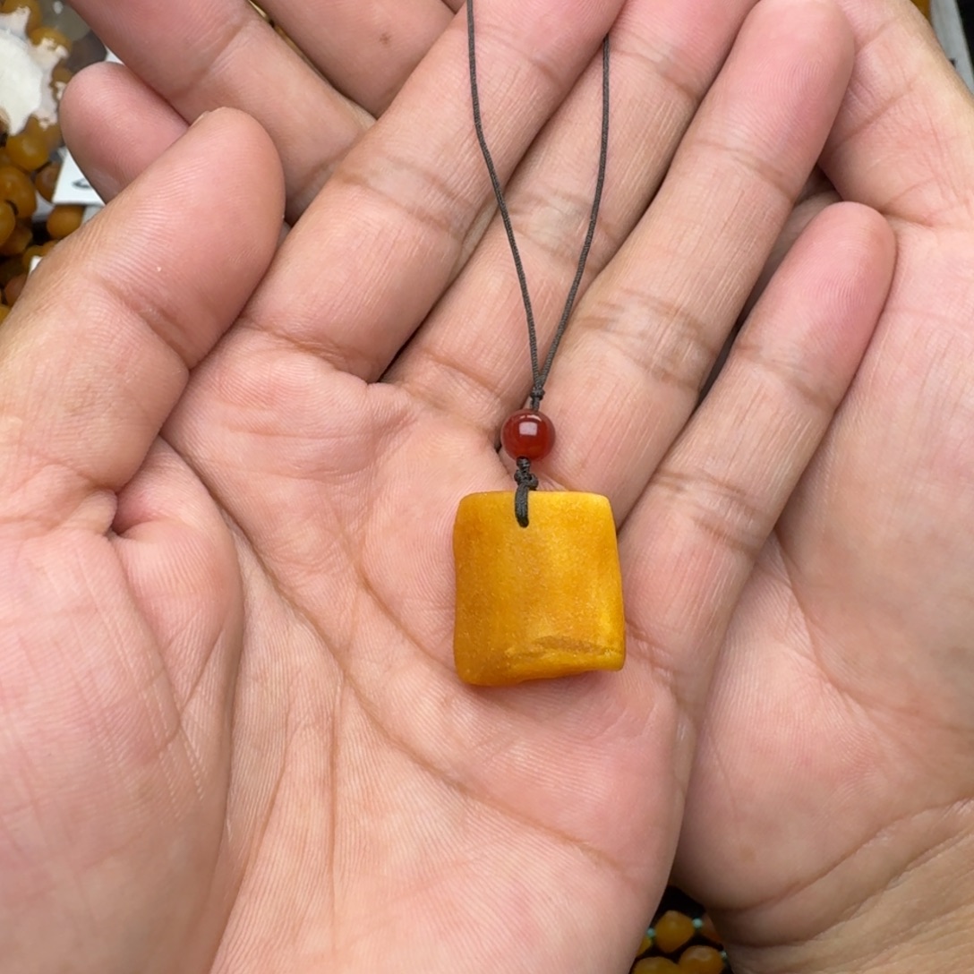 琥珀未镶嵌珠宝奇石天然蜜蜡手机吊坠