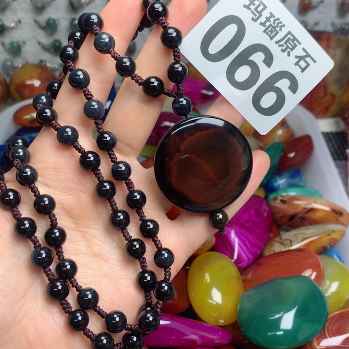 玛瑙/玉髓项圈未镶嵌