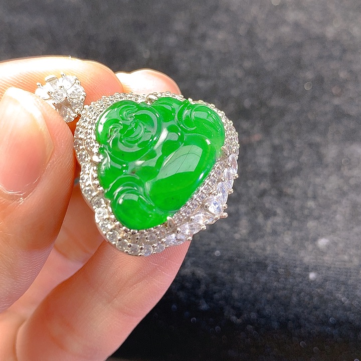 【闪购商品】翡翠颈饰银S925镶嵌翡翠