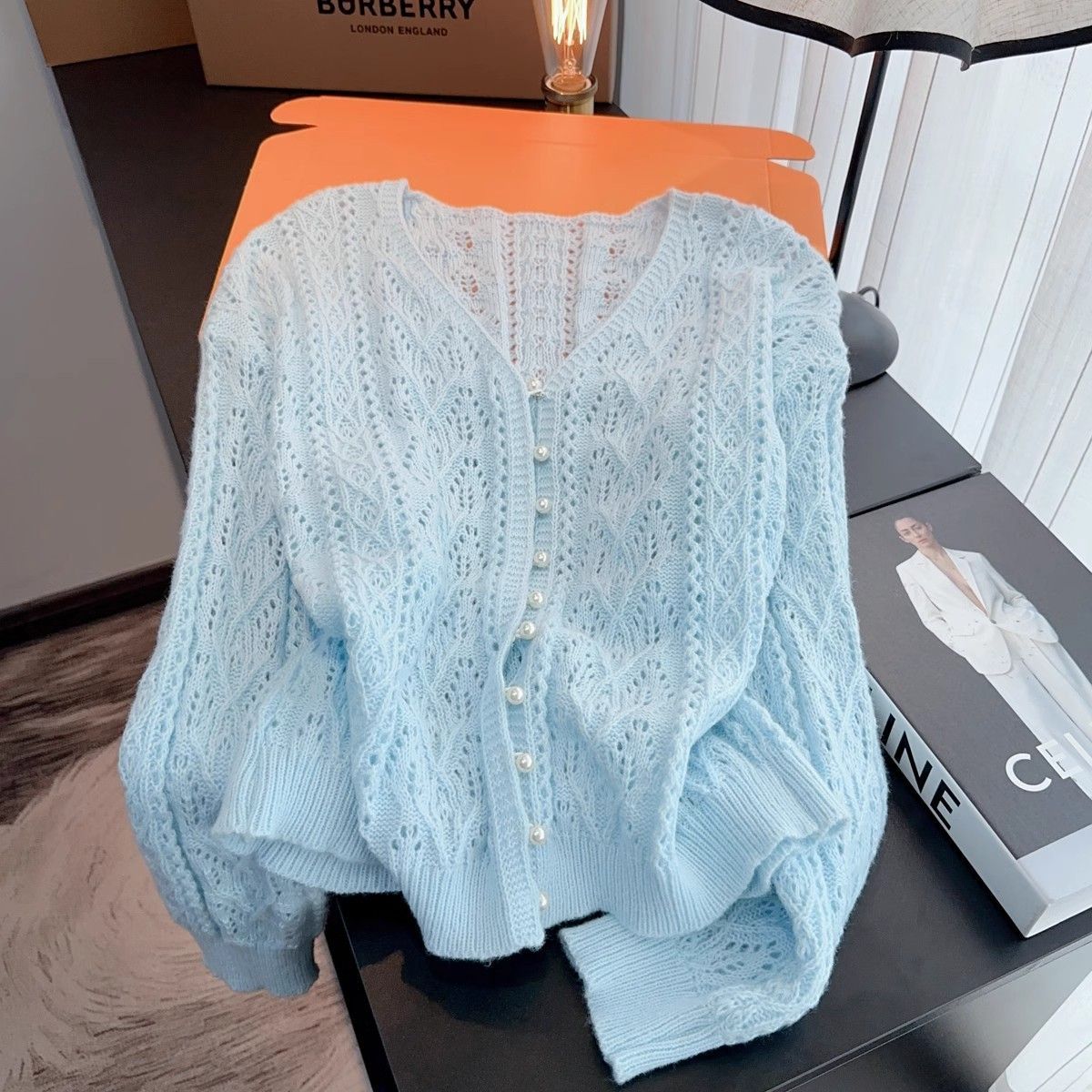 镂空针织开衫女夏季薄款V领宽松慵懒风温柔设计感防晒空调衫外套