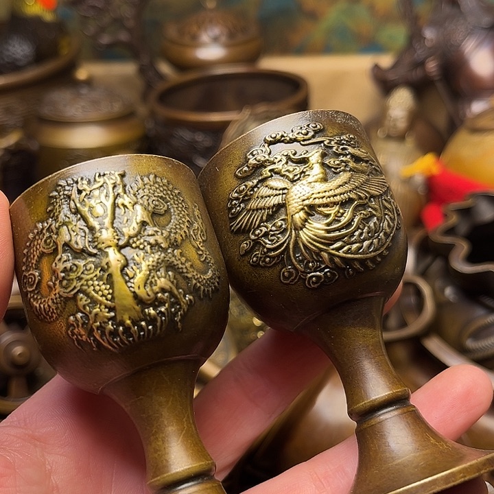 精美铜器批发档口