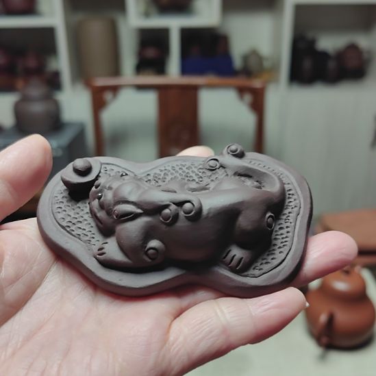 独***乐紫砂茶壶貔貅手把件手工制作老紫泥