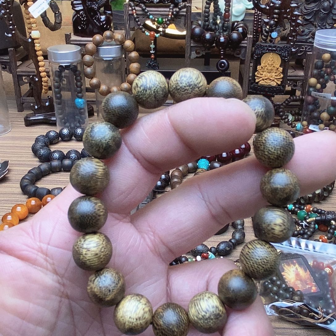 滴血莲花菩提手串