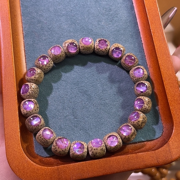 猴头核桃吊坠星月菩提卡10紫鲍贝