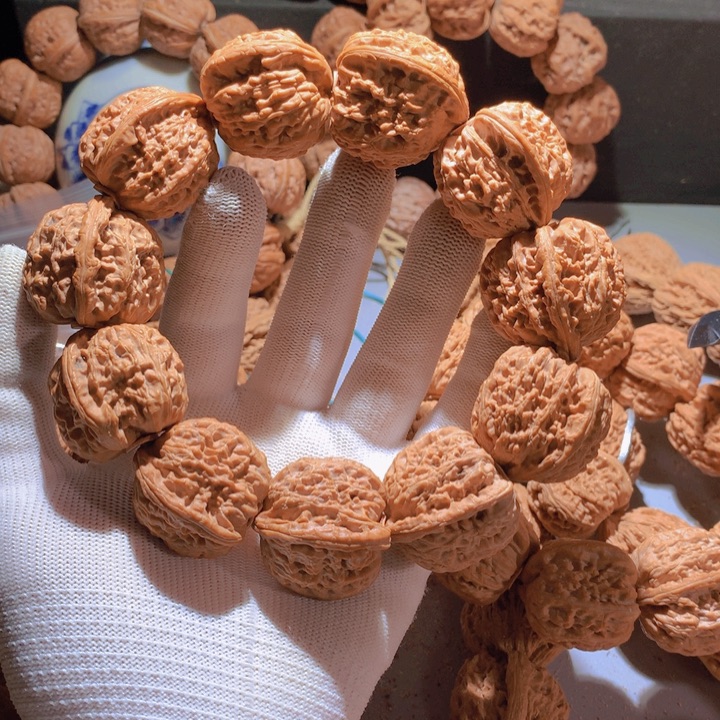 物***U文玩核桃手串白狮子