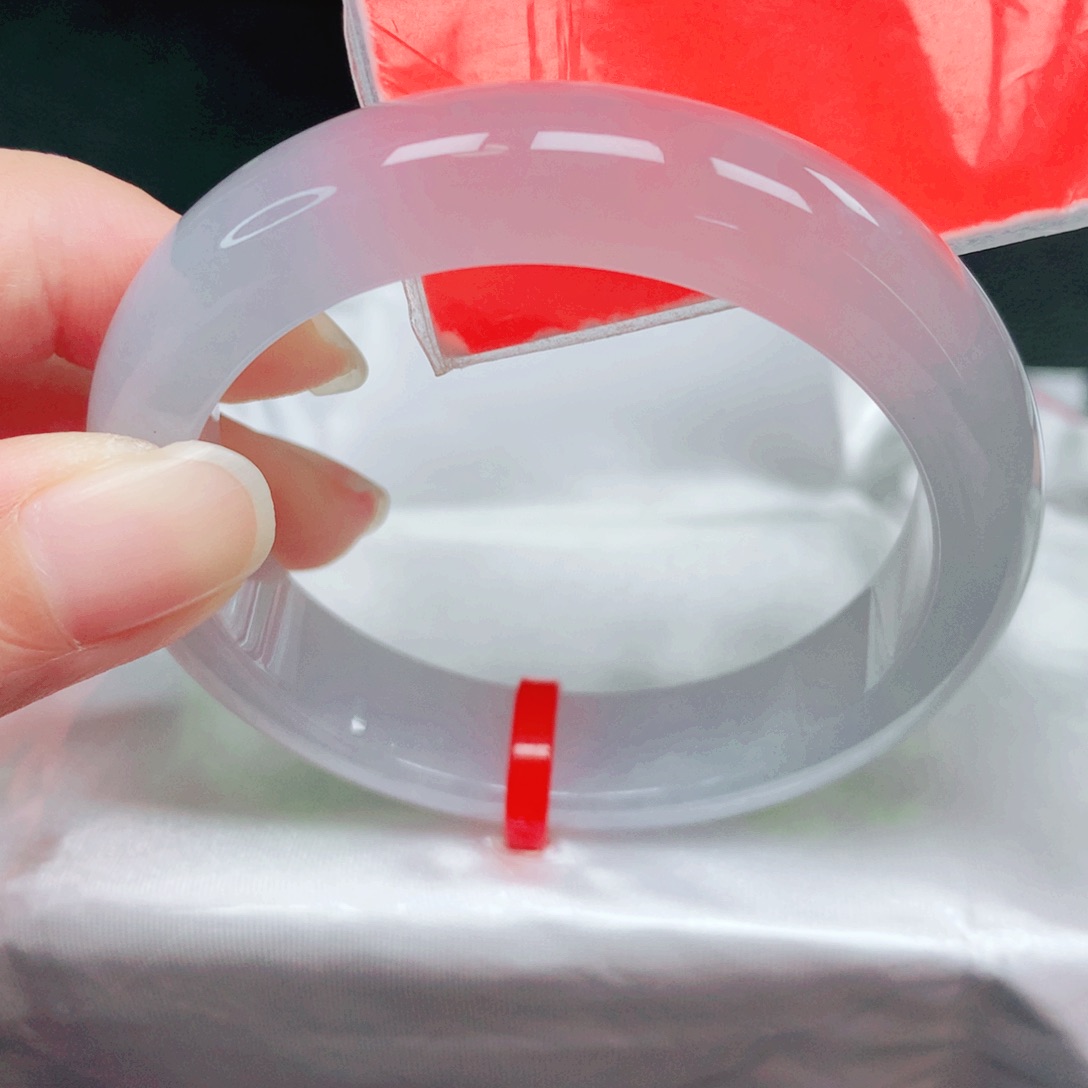 翡翠未镶嵌手镯51圈