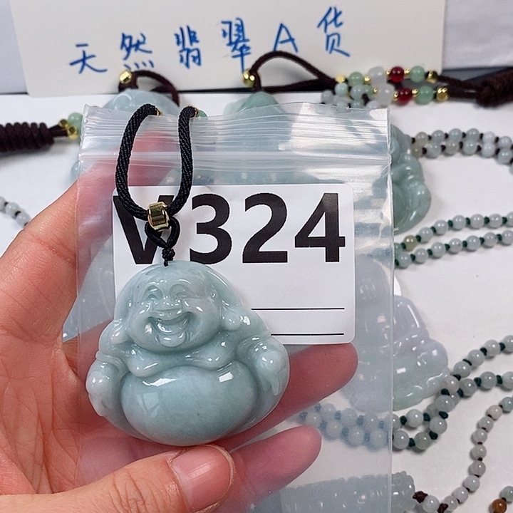 翡翠颈饰未镶嵌天然