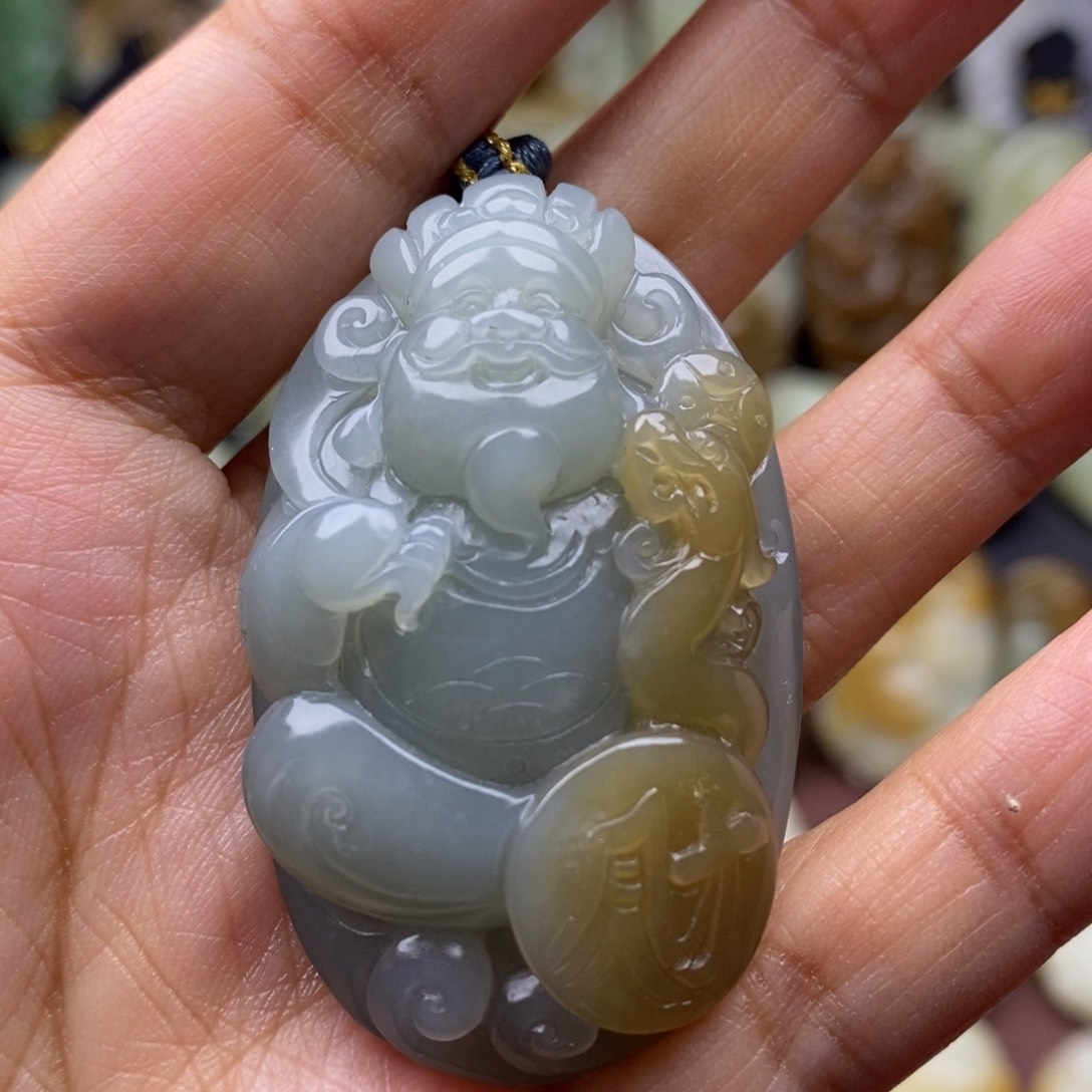 和田玉（糖玉）未镶嵌颈饰