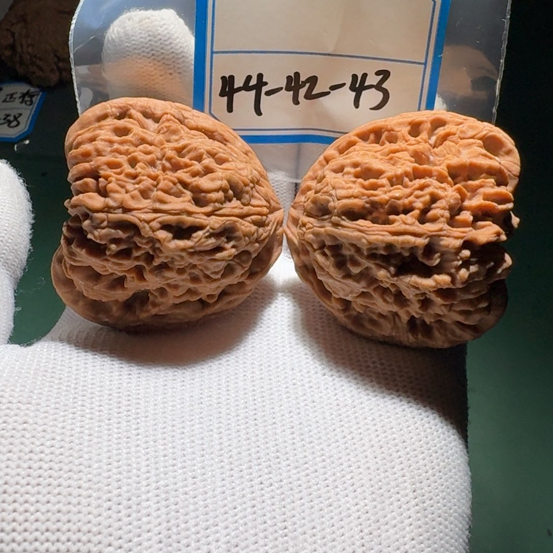 吊坠文玩核桃2502万字
