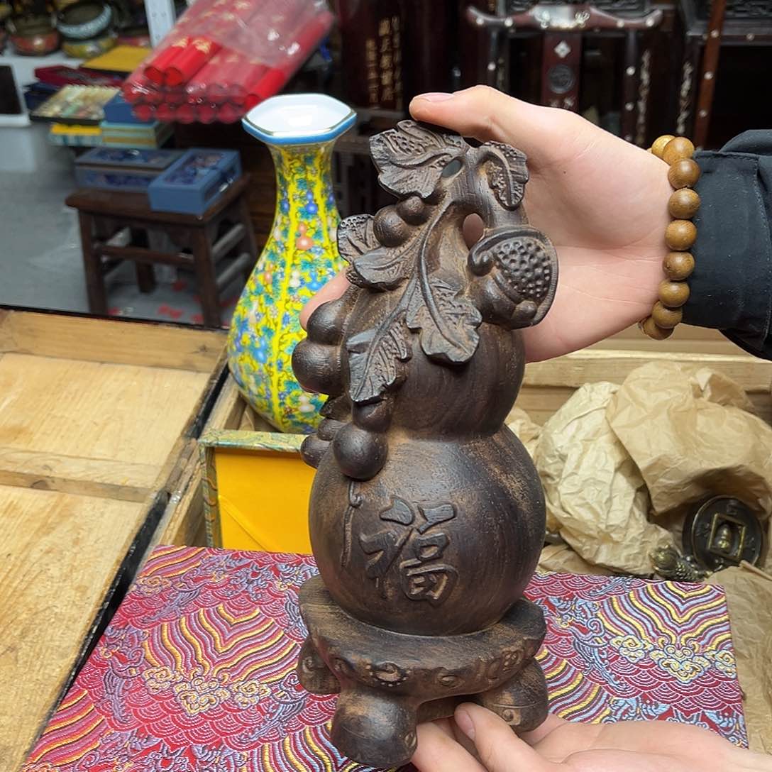 大叶紫檀（黑酸枝木类）