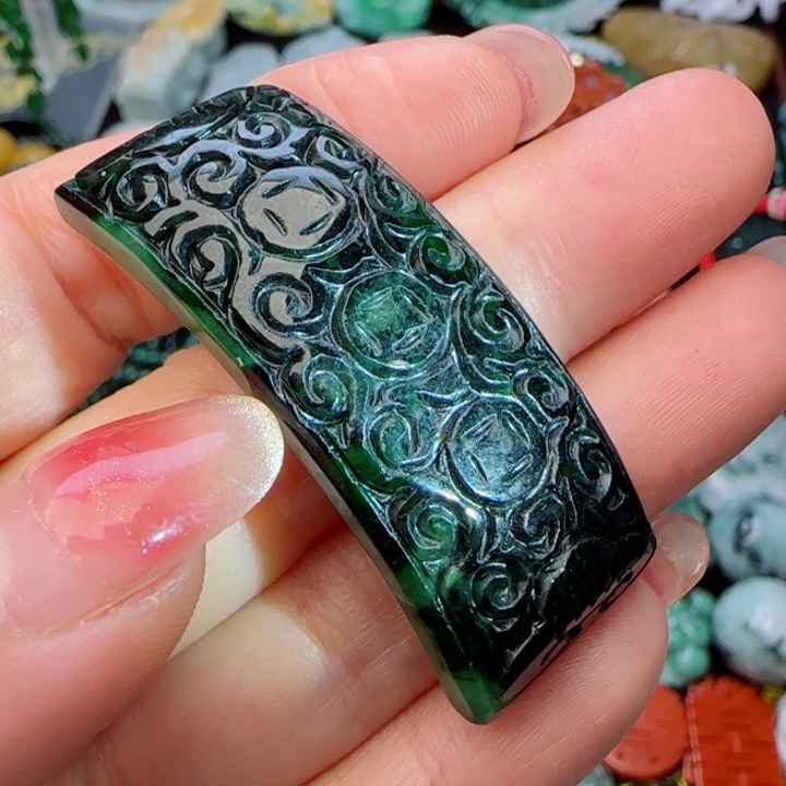 翡翠颈饰未镶嵌天然A货438