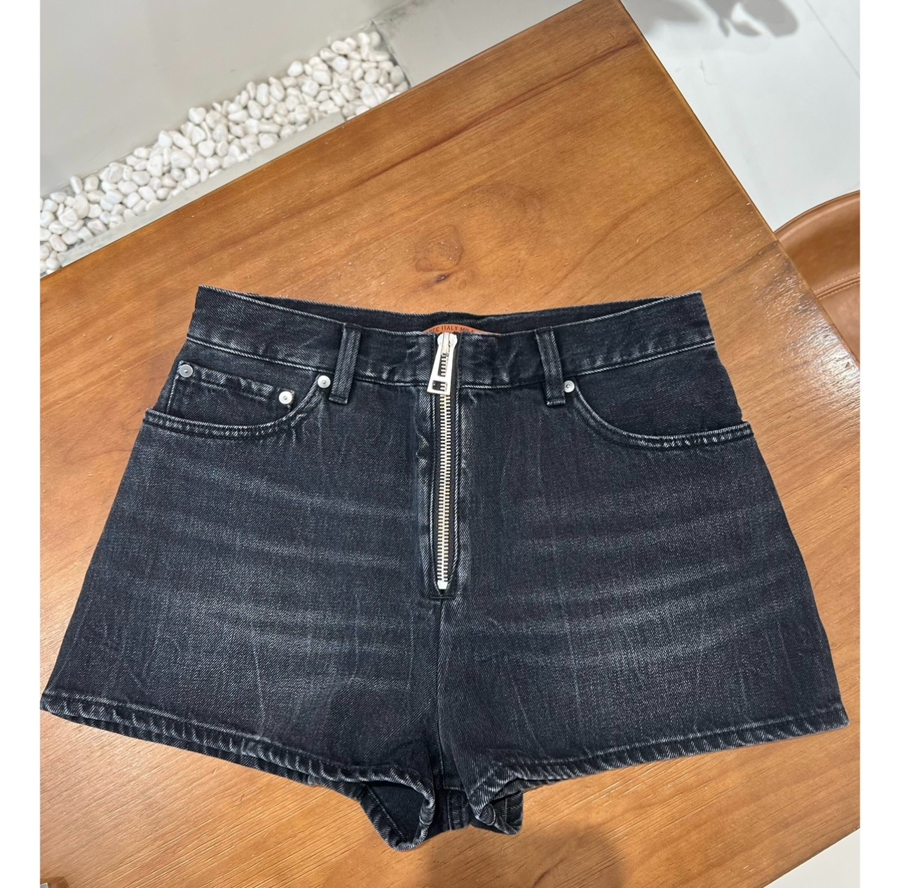 YIYI  2025夏季新品  高腰显瘦水洗明拉链牛仔短裤