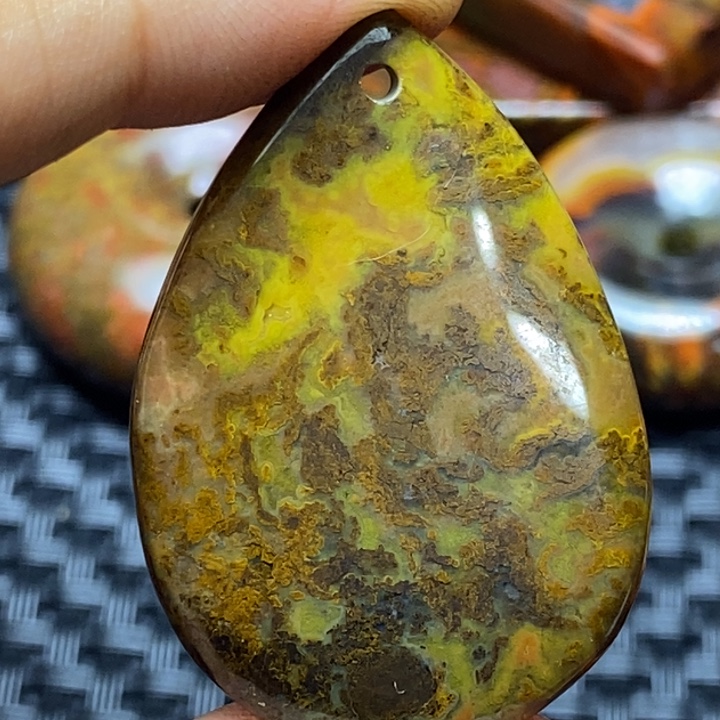 玛瑙/玉髓颈饰未镶嵌
