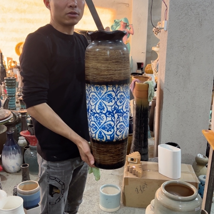 瓶高度60厘米口径14厘米微瑕捡漏低温瓷