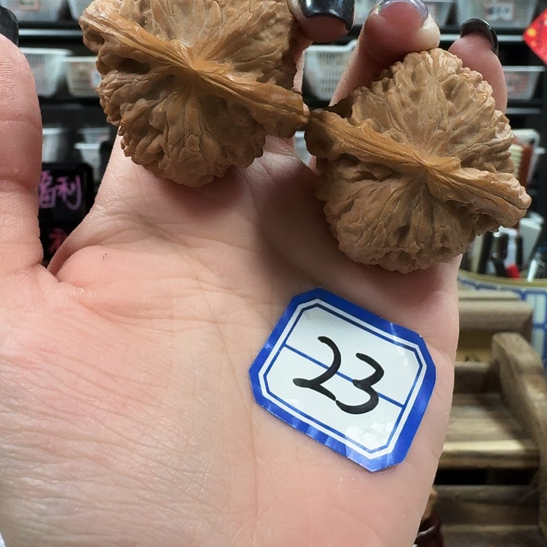 把件桃核微修球白40尺