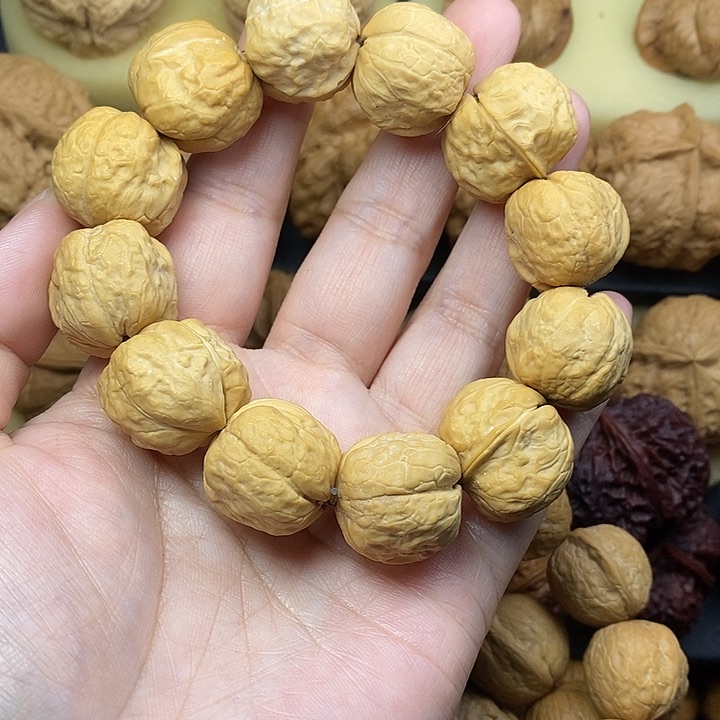 吊坠桃核铁核龙脊22尺