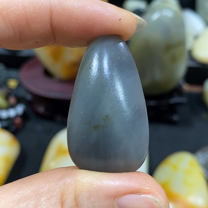 未镶嵌和田玉（糖玉）挂件