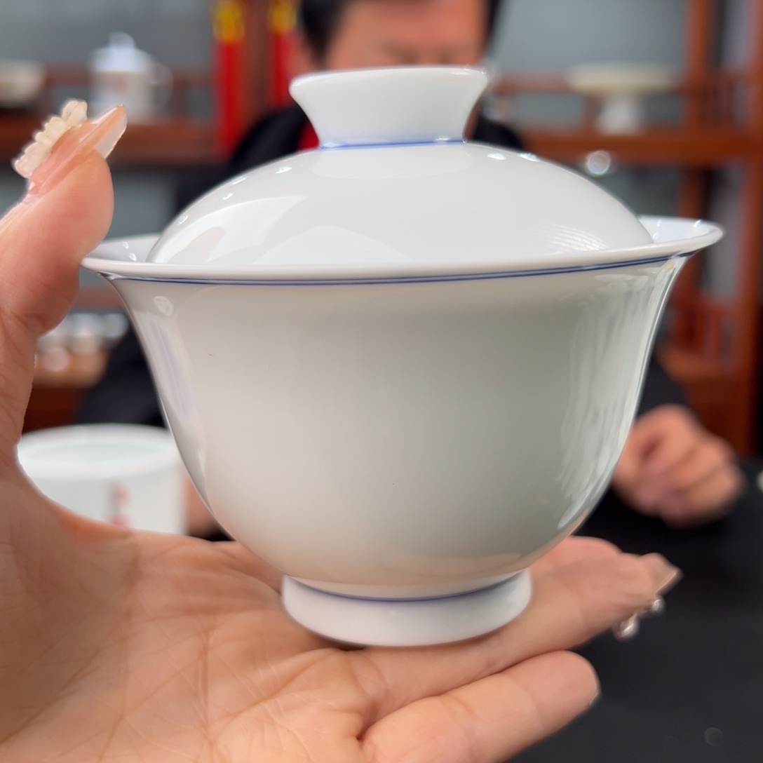 柴窑素圈两才盖碗（杨所长底款）