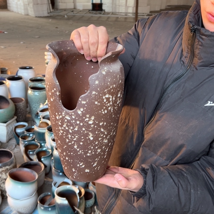 紫砂花盆瑕疵15/30g h h g g g