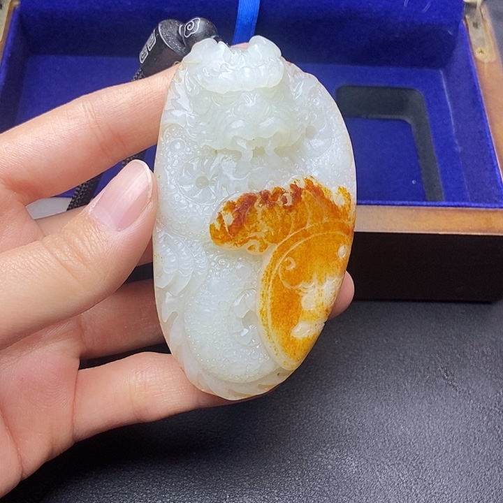 和田玉挂件未镶嵌白***！N