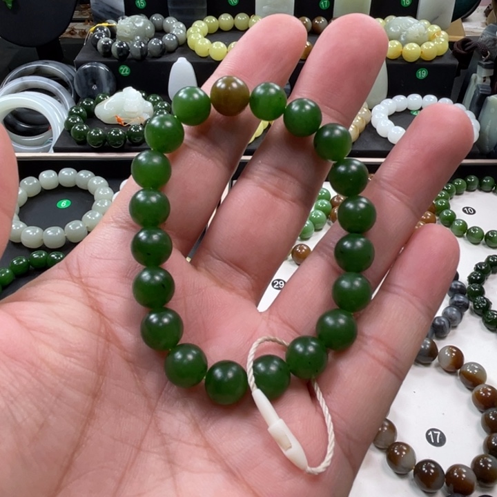 和田玉未镶嵌手串