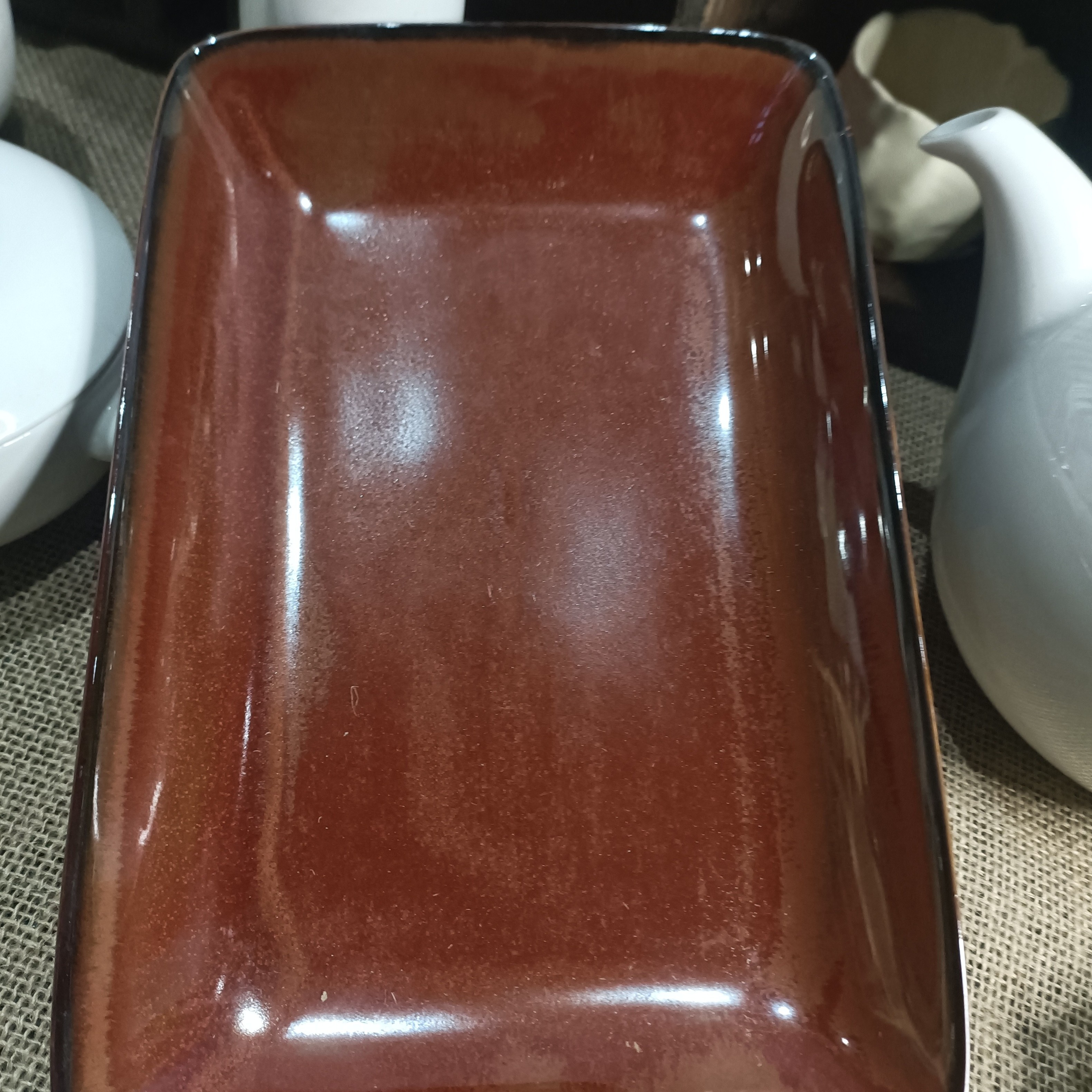 磁州窑国营尾货铁红方盘一个